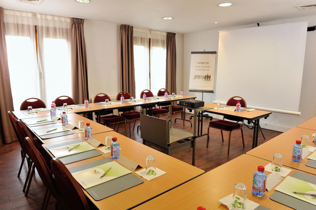 Campanile Clermont Ferrand - Le Brezet Hotel Екстериор снимка